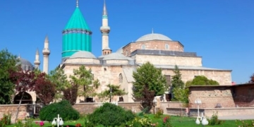 Uzakdoğuluların Mevlana ilgisi!