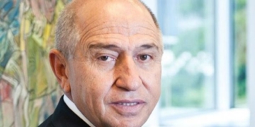 Özdemir: Yeni havalimanı 29 Ekim’e yetiştirmeyi amaçlıyoruz