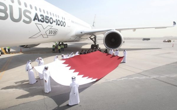Airbusın yeni uçağı A350 1000 Qatar Airwayse teslim edildi 600x400 1