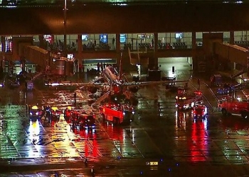 John Wayne Havaalanı’ndaki uçakta yangın paniği