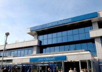 Londra’daki City Havalimanı bomba yüzünden kapatıldı!