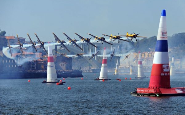 Red Bull Air Race 11 601x400 1