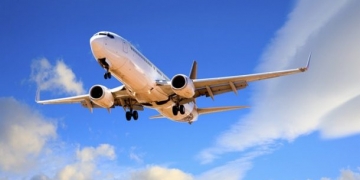 İstanbul’daki lodos, uçakların tur atmasına neden oldu!