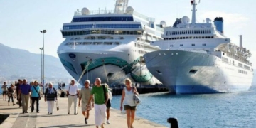 Türkiye’ye 2017’de en çok turist gönderen ülkeler belli oldu!