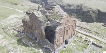 Ani’de bulunan ‘Büyük Katedral’ restore edilecek