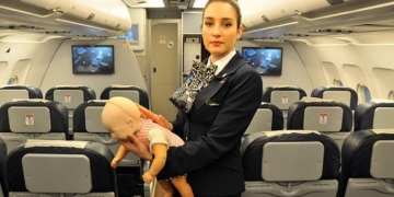 THY’nin kabin memuru bebeğin hayatını kurtardı!