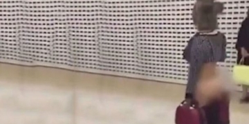Havalimanında iç çamaşırıyla gezen kadın alarmı!