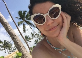 Dominik'te tatil yapan Beren Saat de makyajsız modasına uydu 10 Dominik'te tatil yapan Beren Saat de makyajsız modasına uydu