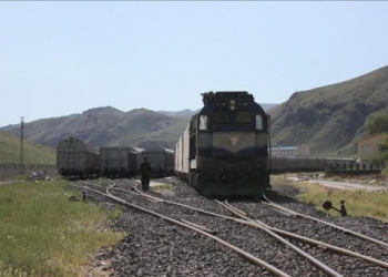 İranlı turistler Van’a artık trenle de gelecek!