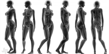 Havalimanında iç çamaşırlarına kaşık takıp kurtuluyorlar!