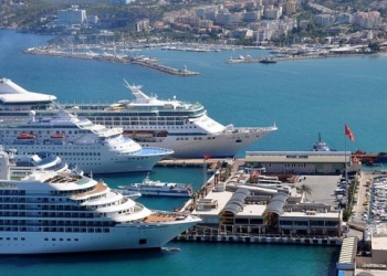 Kuşadası, kruvaziyer gemilerin yeni gözdesi oldu