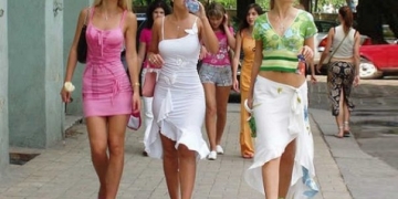 Rus turistler, Haziran'da Antalya'ya akın etti, rekor geldi!