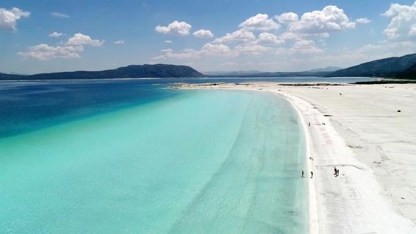 Türkiye'nin Maldivler'i Salda Gölü 500 bin turist bekliyor