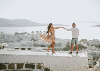 Yunan Adaları’nın ‘Küçük Venedik’i Mykonos balayı çiftlerinin gözdesi