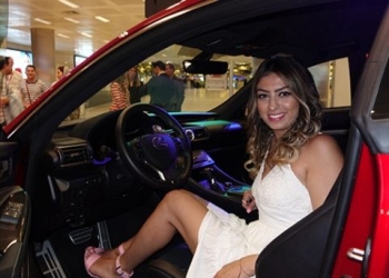 ATÜ Duty Free’den parfüm aldı, 1.2 milyon TL’lik araba kazandı!