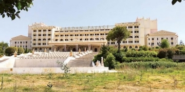 Mardan Palace’ın maaş alamayan personeli otelin eşyalarına el koydu!