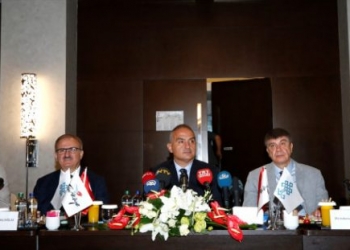 Bakan Mehmet Ersoy: Turizm tek kişiyle olmaz, turizmi yayacağız!