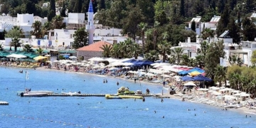 Yabancı turistler Bodrum’u ‘ikinci evleri’ gibi görüyor!