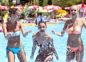 Türkiye Temmuz ayında 5,6 milyon turisti ağırladı!