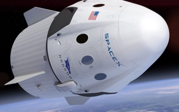 SpaceX ile ay a gidecek turist belli oldu 600x400 1