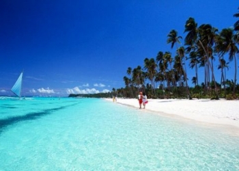 Filipinler’in cennet adası Boracay turistlere yeniden açılıyor!