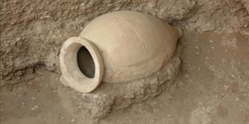 Kazdağları’nda bulunan iki ‘Pitos mezar’ı heyecanlandırdı!