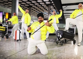 Londra Heathrow Havalimanı'nda Freddie Mercury adına muhteşem gösteri! 11 Londra Heathrow Havalimanı’nda Freddie Mercury adına muhteşem gösteri!