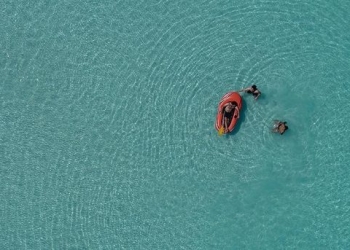 Türkiye'nin Maldivler'i Salda Gölü binlerce turisti ağırladı! 8 Türkiye’nin Maldivler’i Salda Gölü binlerce turisti ağırladı!