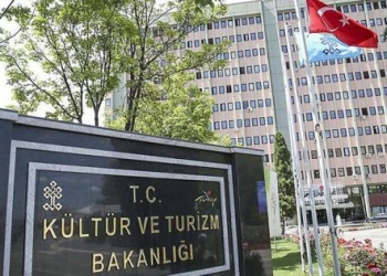 Sayıştay'dan Kültür ve Turizm Bakanlığı'na 78 milyon liralık bilet sorusu!