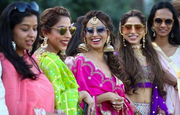 Antalya'da 1.5 milyon dolarlık 4 gün 4 gece süren Hint düğünü! 1 Antalya'da 1.5 milyon dolarlık 4 gün 4 gece süren Hint düğünü!