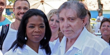 Brezilya’nın şifalı eli John of God!