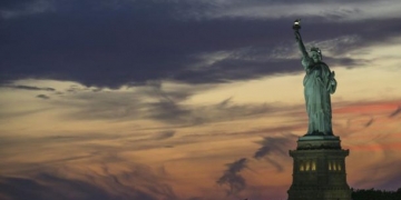 ABD’nin ünlü Özgürlük Heykeli’nin meşalesi müzeye taşındı!