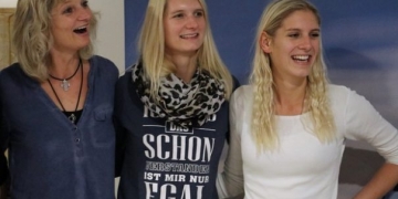 Antalya Havalimanı’na gelen 30 milyonuncu yolcu tatil kazandı!