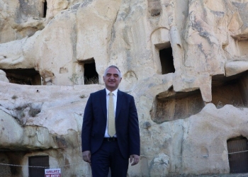 Ersoy: İş hayatında değilseniz, dijital kapitülasyonları fark etmeniz mümkün değil