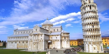 İtalya’nın ünlü simgesi Pisa Kulesi’nin eğimi azalıyor!