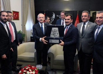 Kılıçdaroğlu’nu ziyaret eden iş adamları EXPO 2016 Antalya alanına casino yapılmasını önerdi