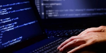 Yurt dışına çıkmak isteyenlerin başı vize dolandırıcıları ile dertte!