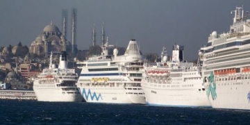 2015’te 305 kruvaziyer ağırlayan İstanbul 2018’de sıfır çekti!