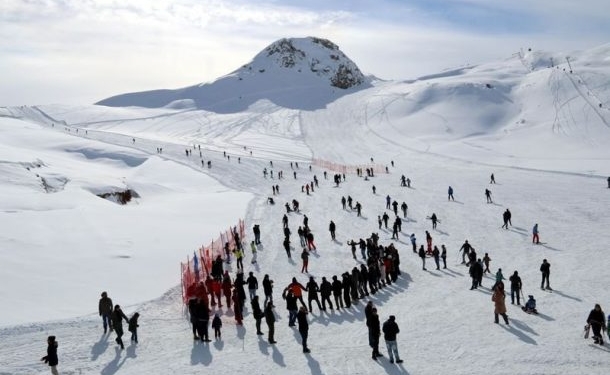 Hakkari merga butan kayak merkezi konuklarini bekliyor 610x390 1