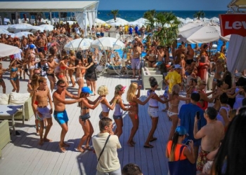 Rusya ile gerilen Ukraynalı turistlerin yurt dışı tercihleri yine Türkiye!