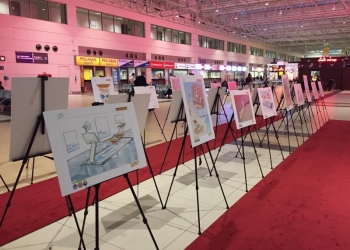 Antalya Havalimanı'ndaki Turizm Karikatürleri Sergisi'ne ilgi büyük!