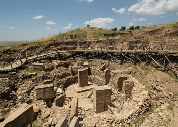 Tarihi Göbeklitepe Özge Ulusoy ile tanıtılacak!