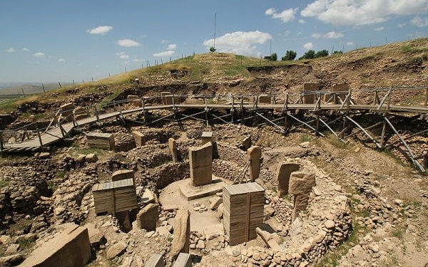 Tarihi Göbeklitepe Özge Ulusoy ile tanıtılacak!