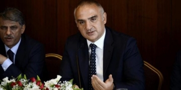 Bakan Ersoy: Almanya turist sayısında rekor bekliyoruz!