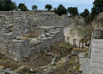 Troya Antik Kenti’ni 11 ayda 512 bin kişi gezdi!