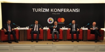 Turistlerin sağlık harcamaları yüzde 49 arttı!