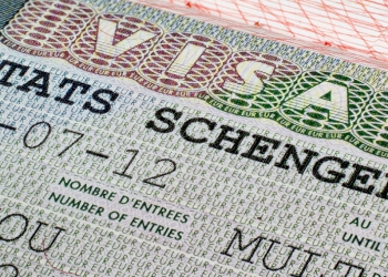 AB Konseyi onayladı... Schengen vizesi artık 80 euro!