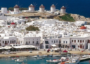 Balayı çiftlerinin tercihi Yunan Adaları’nın en eğlencelisi Mykonos!
