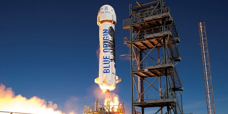 Blue Origin uzay turizmini resmen başlatmaya hazırlanıyor!