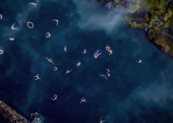 Karlar altındaki İzlanda’da eşsiz bir deneyim: Gizli Lagün